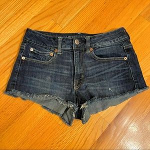 American eagle outfitters cut off dark denim shorts size 6 stretch